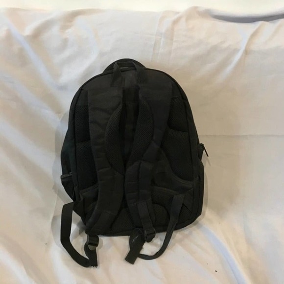 Perry Ellis Portfolio Backpack - Picture 4 of 7